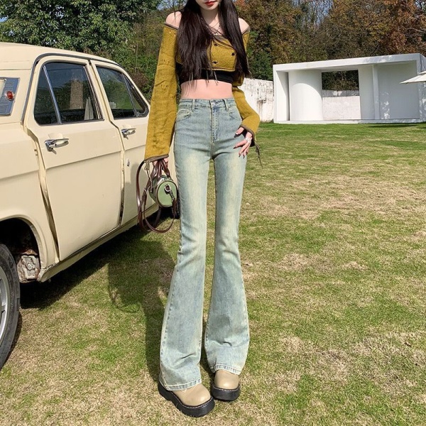 2023春季新款黄泥色喇叭牛仔裤女高腰微喇直筒修身弹力显瘦长裤子